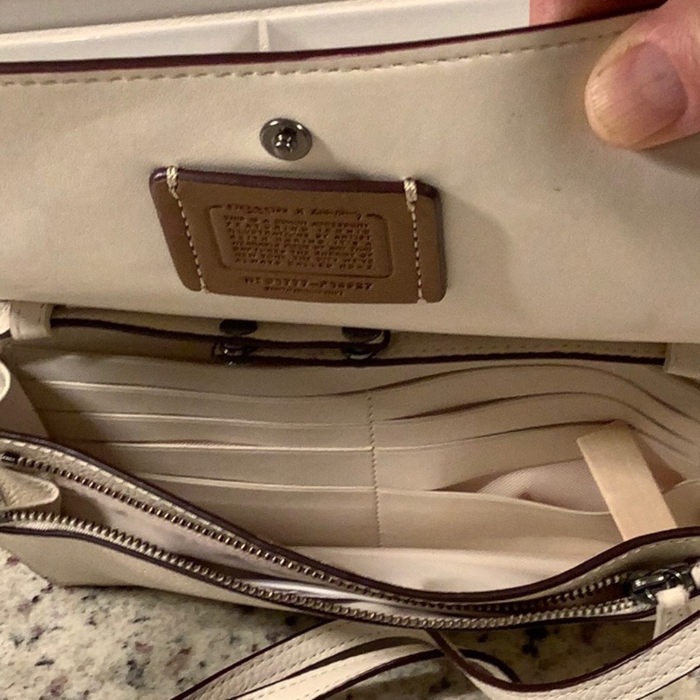 NWT Coach Keith Haring Collection Crossbody/Clutch - Picture 3 of 7